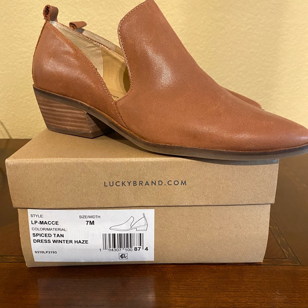 Womens Lucky Brand leather shoes